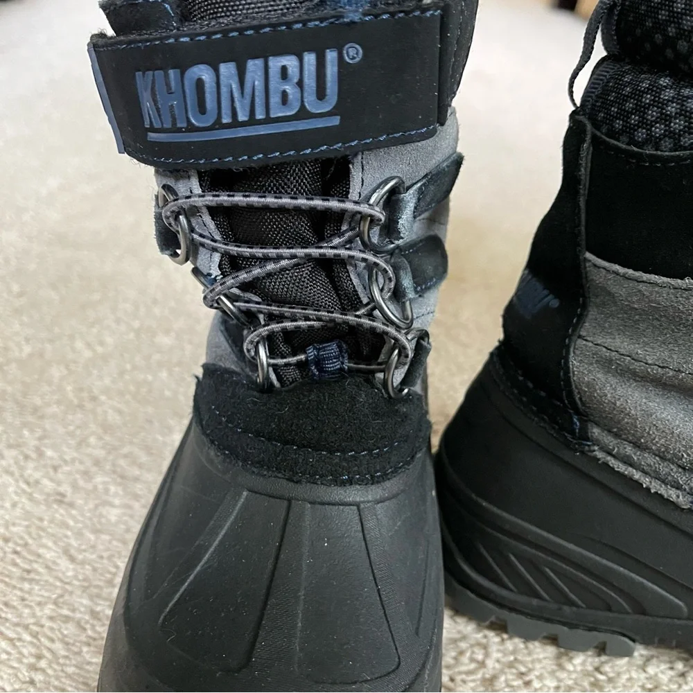 Khombu Snowtracker Waterproof Black and Gray Winter Boots Suede UpperBoys 13